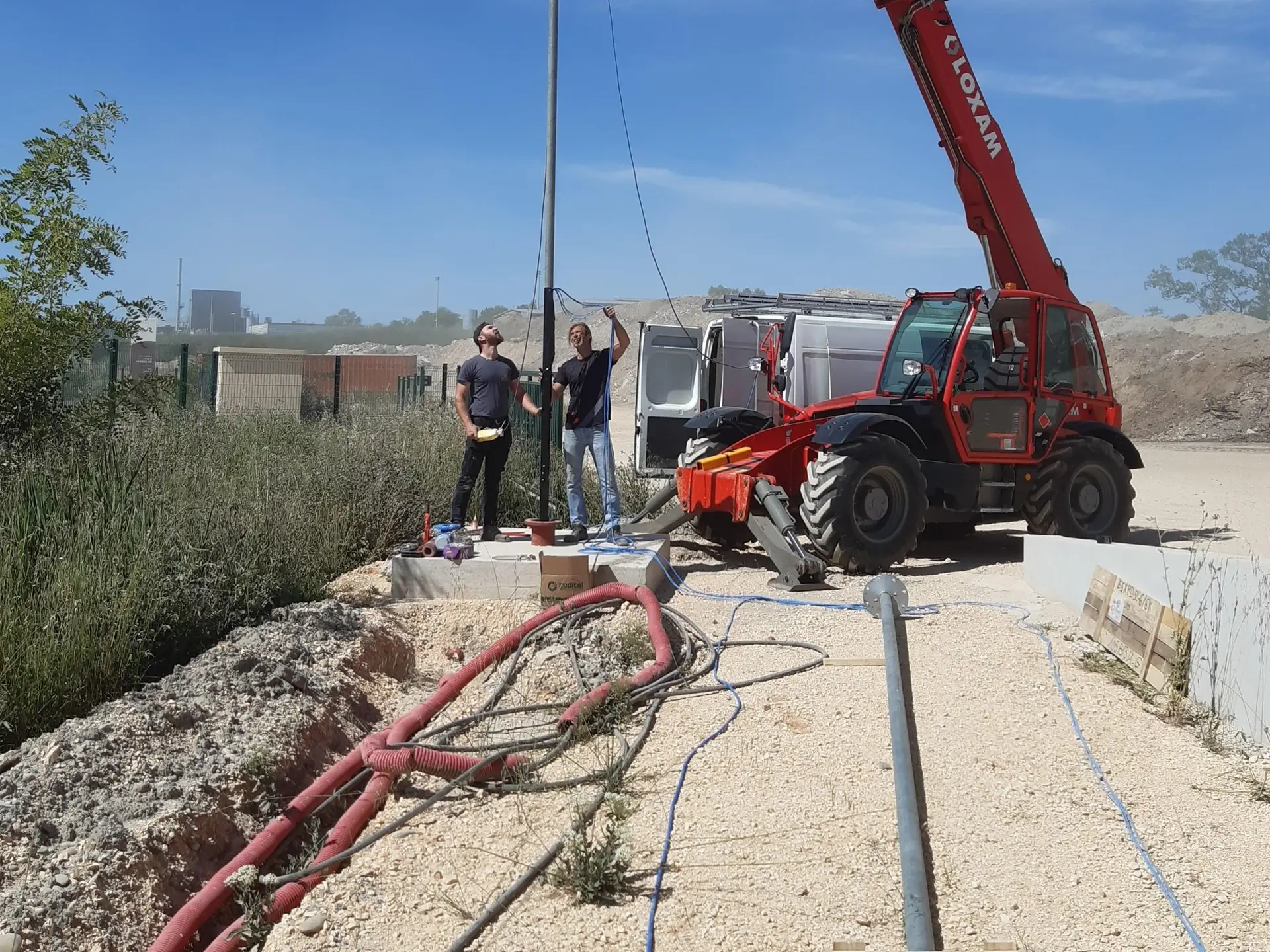 Pompe immergée avec solution de filtration et fertigation à l’aide d’un tank